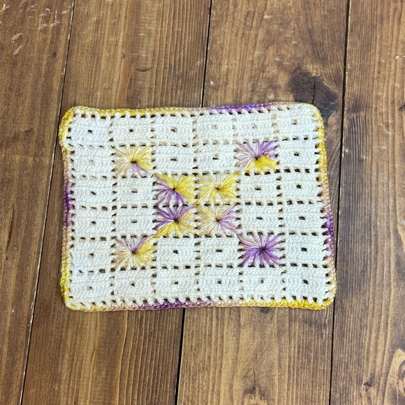 2 vintage crochet hot pads - Picture 4 of 7